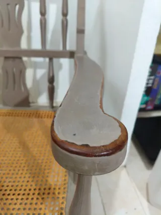 Butaca de madera estilo vintage