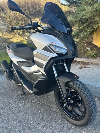 Aprilia SR 125 Scooter Automático