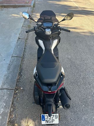 Aprilia SR 125 Scooter Automático