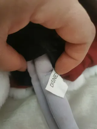 Muñeca Disney de peluche Cruella de Vil.