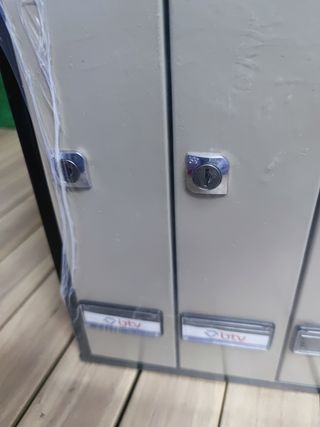 Buzón de Comunidad PRISMA Acceso Superior BTV G4 Color Arena