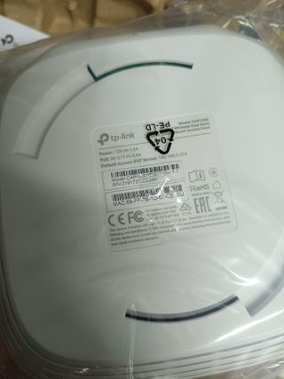 AC1200 Punto de acceso Wi-Fi (AC867 + N300) Gigabit Ethernet PoE - Montaje en techo/pared