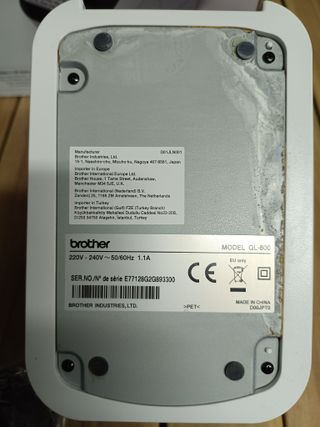 Brother QL-800 - Impresora de Etiquetas (térmica Directa, 300x600 dpi, Centro, Izquierda, Negro, Rojo, Raster_P, alámbrico)