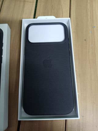 Funda de trenzado técnico con MagSafe para el iPhone 17 Pro Max - Negro