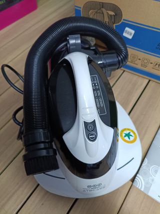 Aspirador de Mano, sin bolsa, 600 W, 1.5 litros, Blanco