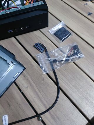 INTER-TECH MW-01 II Mini Tower Negro