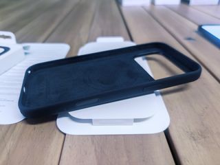 Apple Funda de silicona con MagSafe para el iPhone 17 Pro Max - Negro