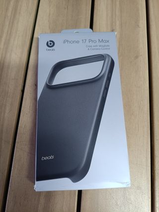 Apple Funda Beats con MagSafe y Control de Cámara para el iPhone 17 Pro Max - Gris antracita