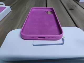 Funda de silicona con MagSafe para el iPhone 16 Plus - Peonía
