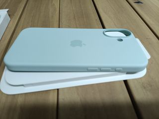 Funda de silicona con MagSafe para el iPhone 16 Plus - Aguamarina
