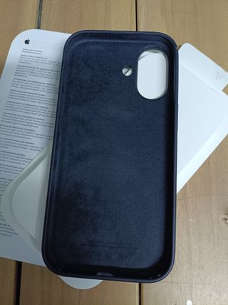 Funda de silicona con MagSafe para el iPhone 17 - Negro