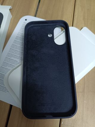 Funda de silicona con MagSafe para el iPhone 17 - Negro