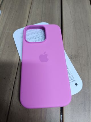 Funda de silicona con MagSafe para el iPhone 16 Pro - Peonía