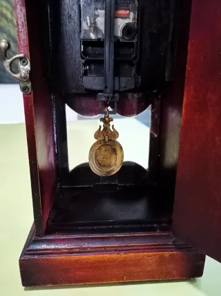 Reloj de Sobremesa Vintage de Caoba