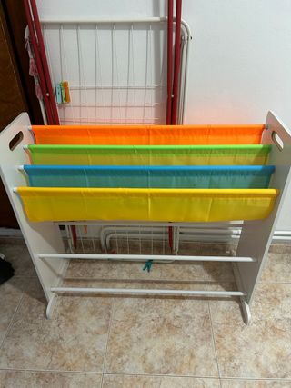 Estantería infantil para cuentos y juguetes