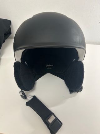 Casco de Nieve Negro