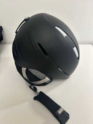 Casco de Nieve Negro