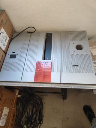 Sierra de mesa Lombarte y cepilladora