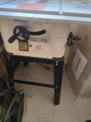 Sierra de mesa Lombarte y cepilladora