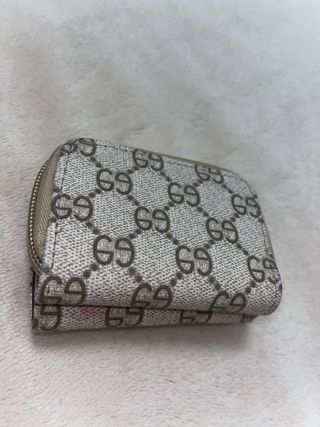 Monedero Gucci Beige