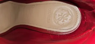 Botines Guess Tacón Rojo