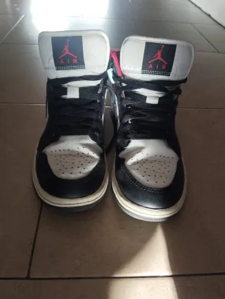 Nike Air Jordan 1 Mid Niños