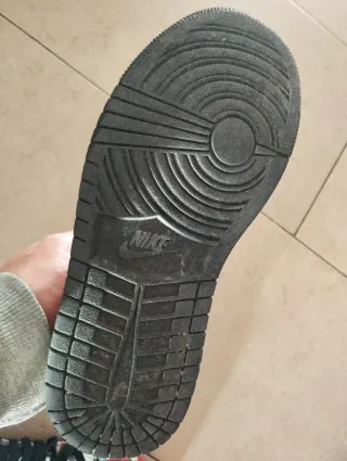 Nike Air Jordan 1 Mid Niños