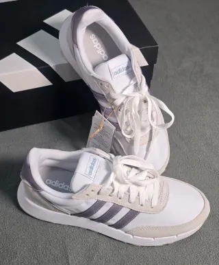 Tênis Adidas Run 60s 2.0 Feminino