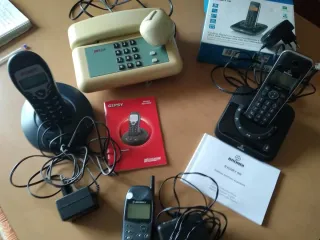 Telefoni e cordless da tavolo