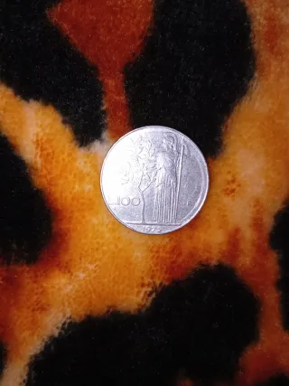 Moneda 100 Liras Italianas 1975.