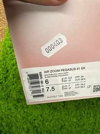 Nike Pegasus 41 Taglia 38.5 Nuove