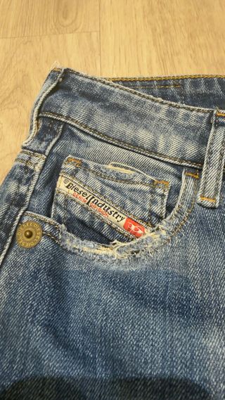 Vaqueros Diesel Azules