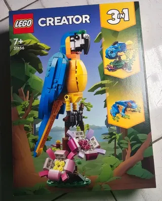 LEGO Creator 3 em 1 Loro 31136 Novo