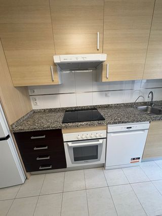 Cocina completa Beko madera y metal