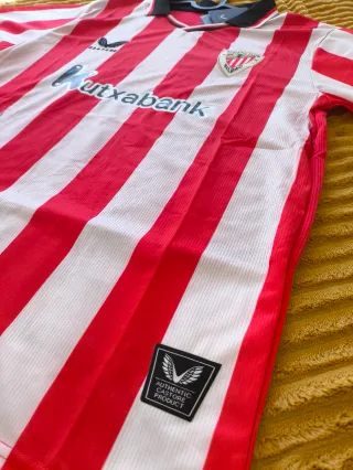 Camiseta Futbol roja y blanca