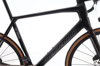 Megamo Raise AXS 12V (carretera) t.58 Reacondicionada