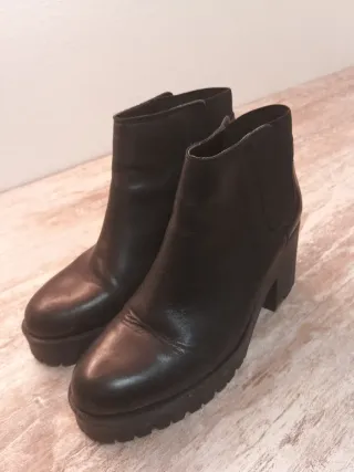Botas Zara Piel Tacón Plataforma Negras