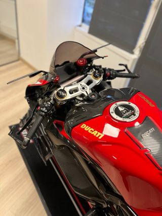 Ducati Panigale V4 Kit Superleggera