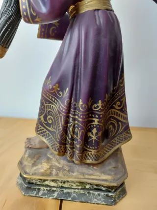 Jesús con la Cruz Olot 32 cm