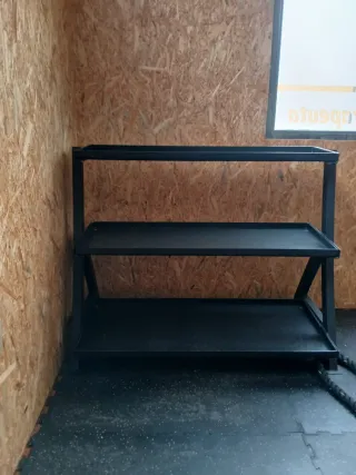 Estantería metálica negra 2 baldas