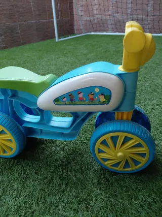 Moto correpasillos Peppa Pig