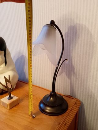 Lámpara de mesa metal y cristal