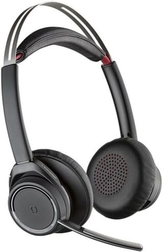 Plantronics - Voyager Focus UC (Poly)