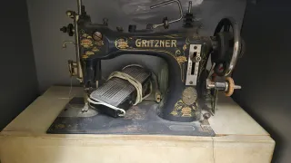 Máquina de coser antigua Gritzner