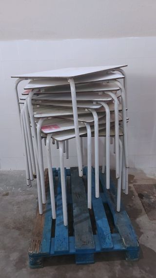 Mesa exterior blanca 70x70