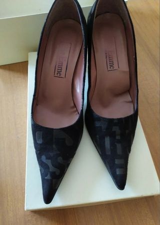 Scarpe décolleté nere con logo sexy