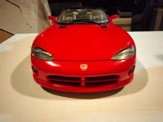 Bburago 1/18 Dodge Viper RT/10 Rojo