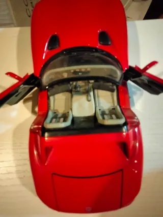 Bburago 1/18 Dodge Viper RT/10 Rojo