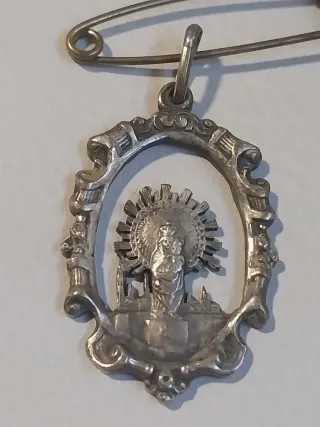 Medalla Antigua Virgen del Pilar