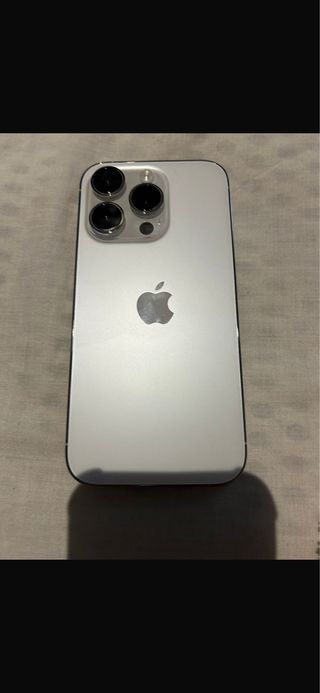 iPhone 14 Pro Plata 77% Batería